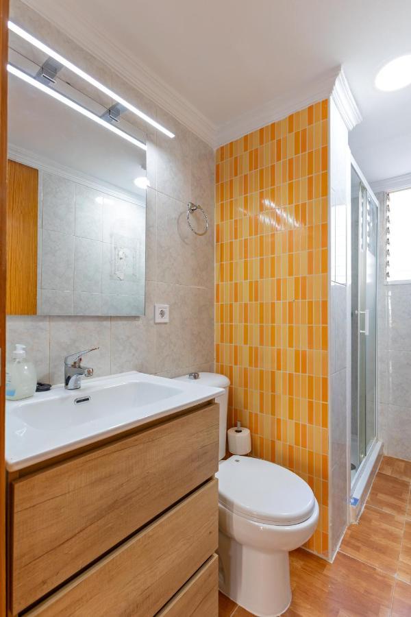 Charming 2 Bedroom Apartment At Triana Center By Oui Севилья Экстерьер фото