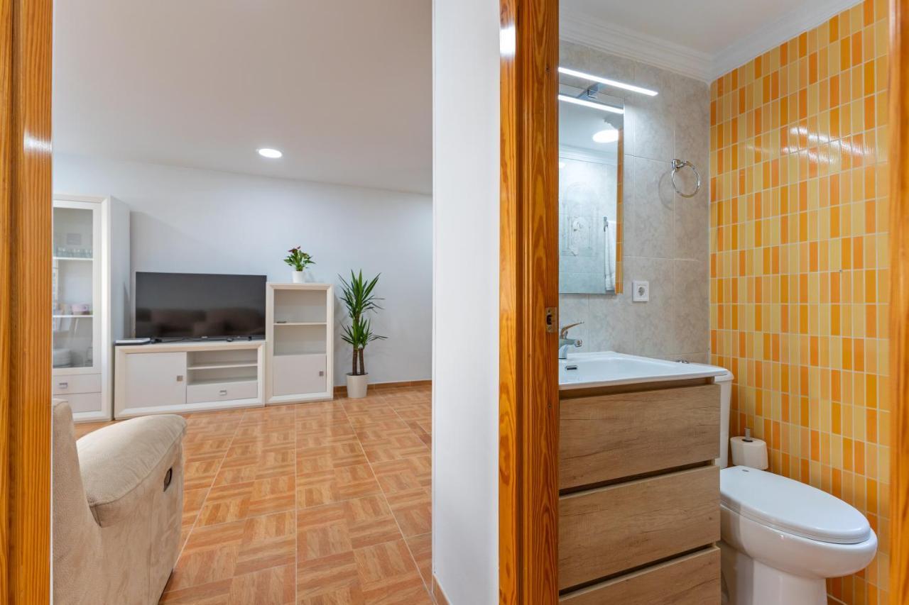 Charming 2 Bedroom Apartment At Triana Center By Oui Севилья Экстерьер фото
