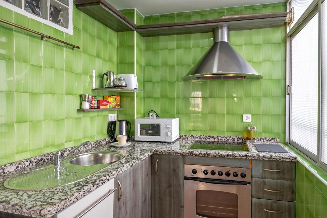 Charming 2 Bedroom Apartment At Triana Center By Oui Севилья Экстерьер фото